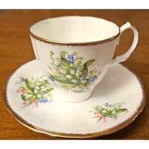 Vintage Jason Tea Cup & Saucer Floral Bone China Made In England J.688 (gg283)